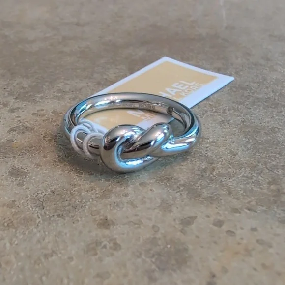 MICHAEL Michael Kors Jewelry Ring Michael Michael Kors Silver